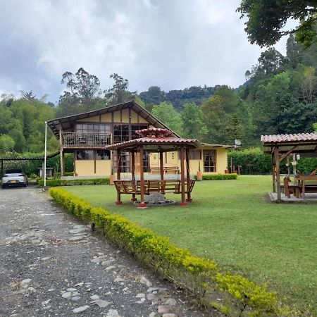 Casa Campo Valle De Cocora Σαλέντο Εξωτερικό φωτογραφία