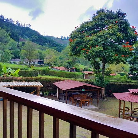 Casa Campo Valle De Cocora Σαλέντο Εξωτερικό φωτογραφία